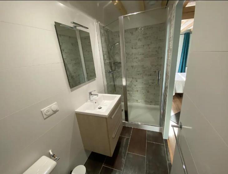 Maison Neuve Tout Confort, Deux Chambres Saint-Martin-du-Mont Eksteriør bilde